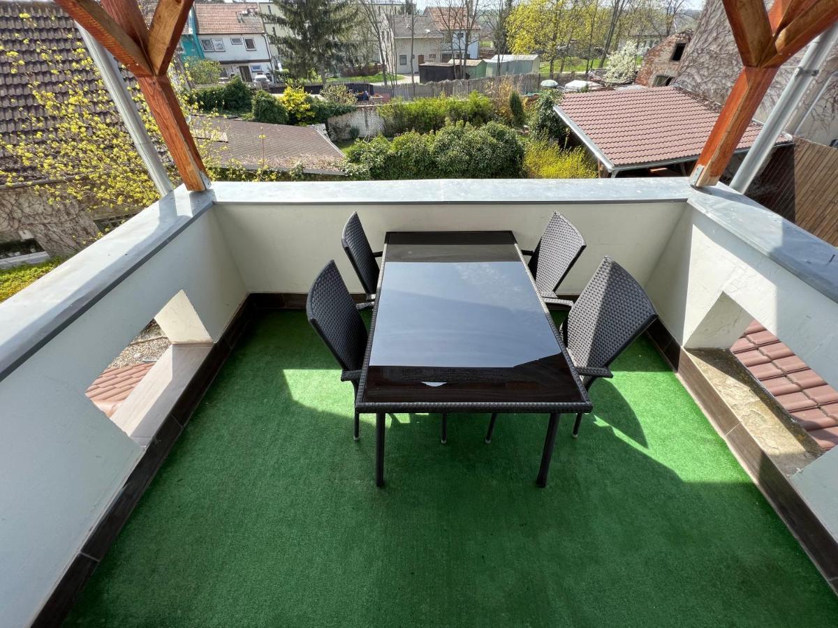 Apartment Dominika Strupcice Exteriör bild