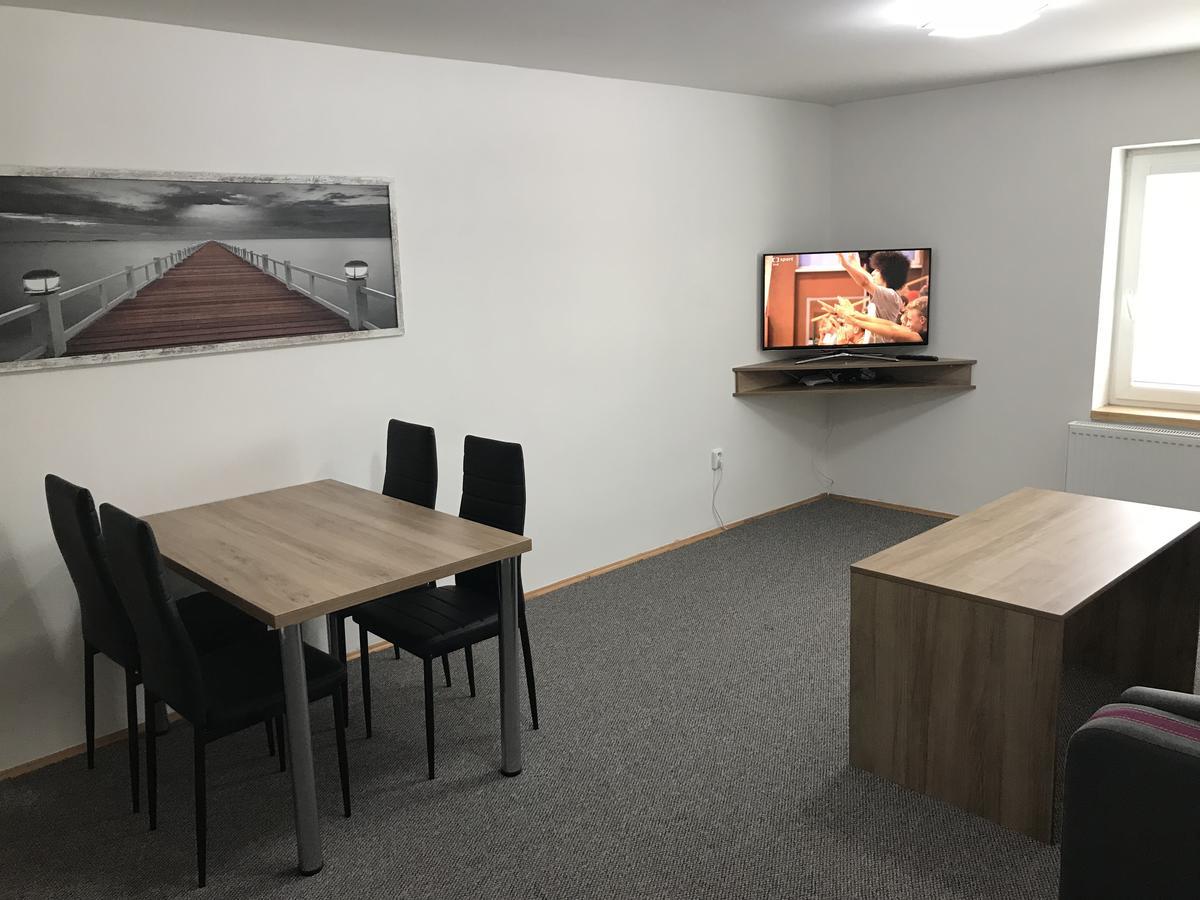 Apartment Dominika Strupcice Exteriör bild