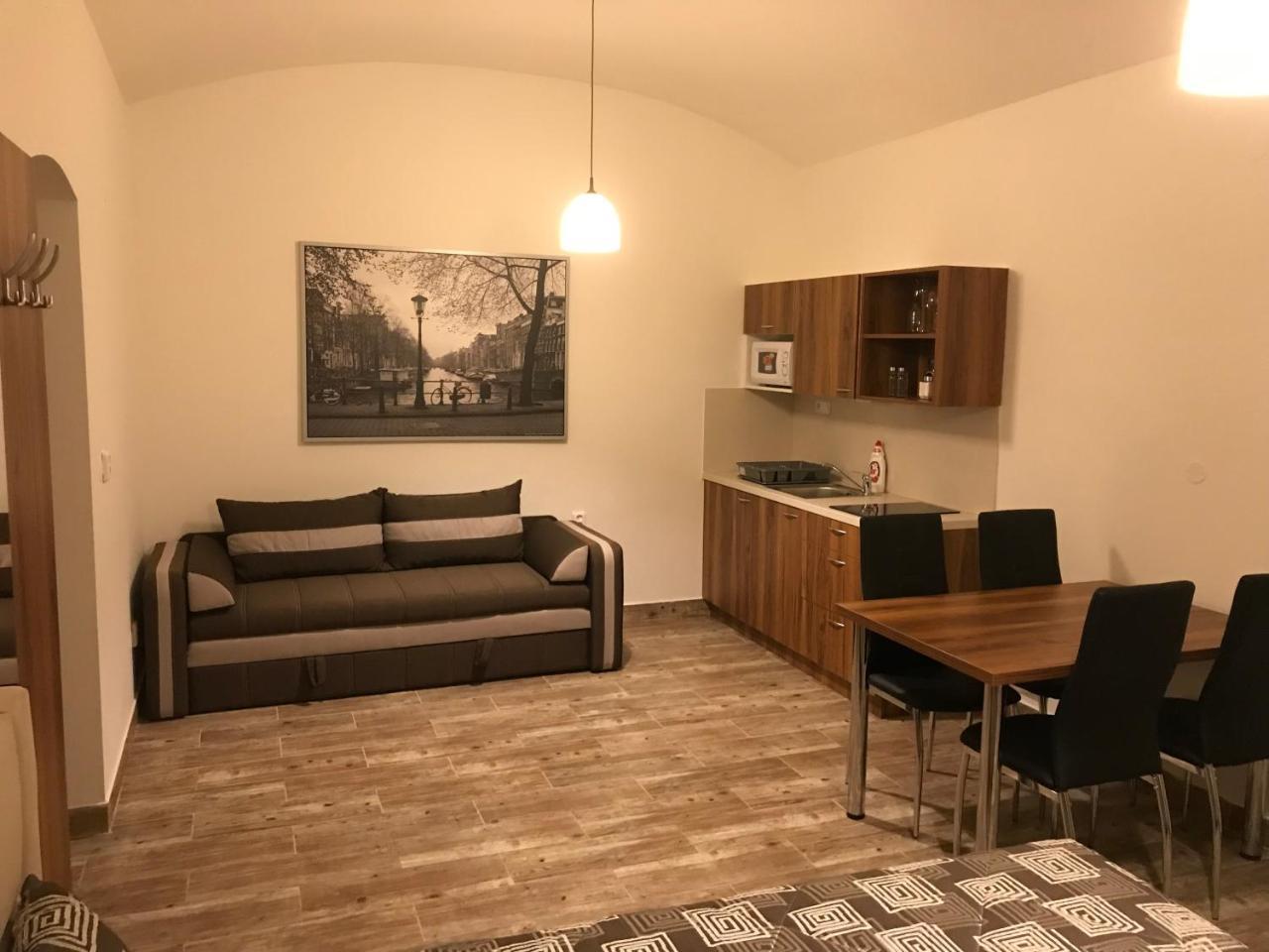 Apartment Dominika Strupcice Exteriör bild